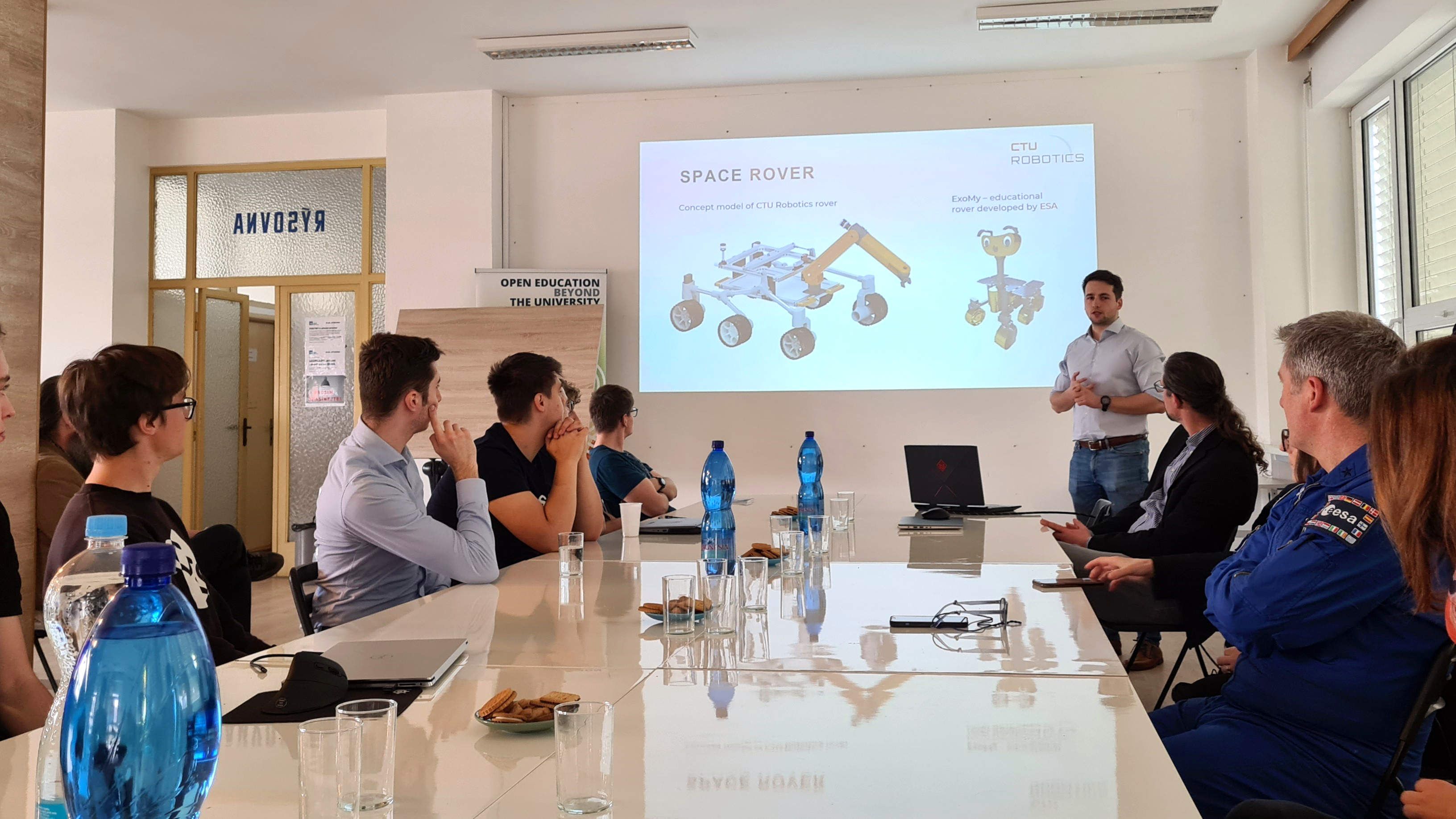 Meeting ESA astronaut Roberto Vittori image 1