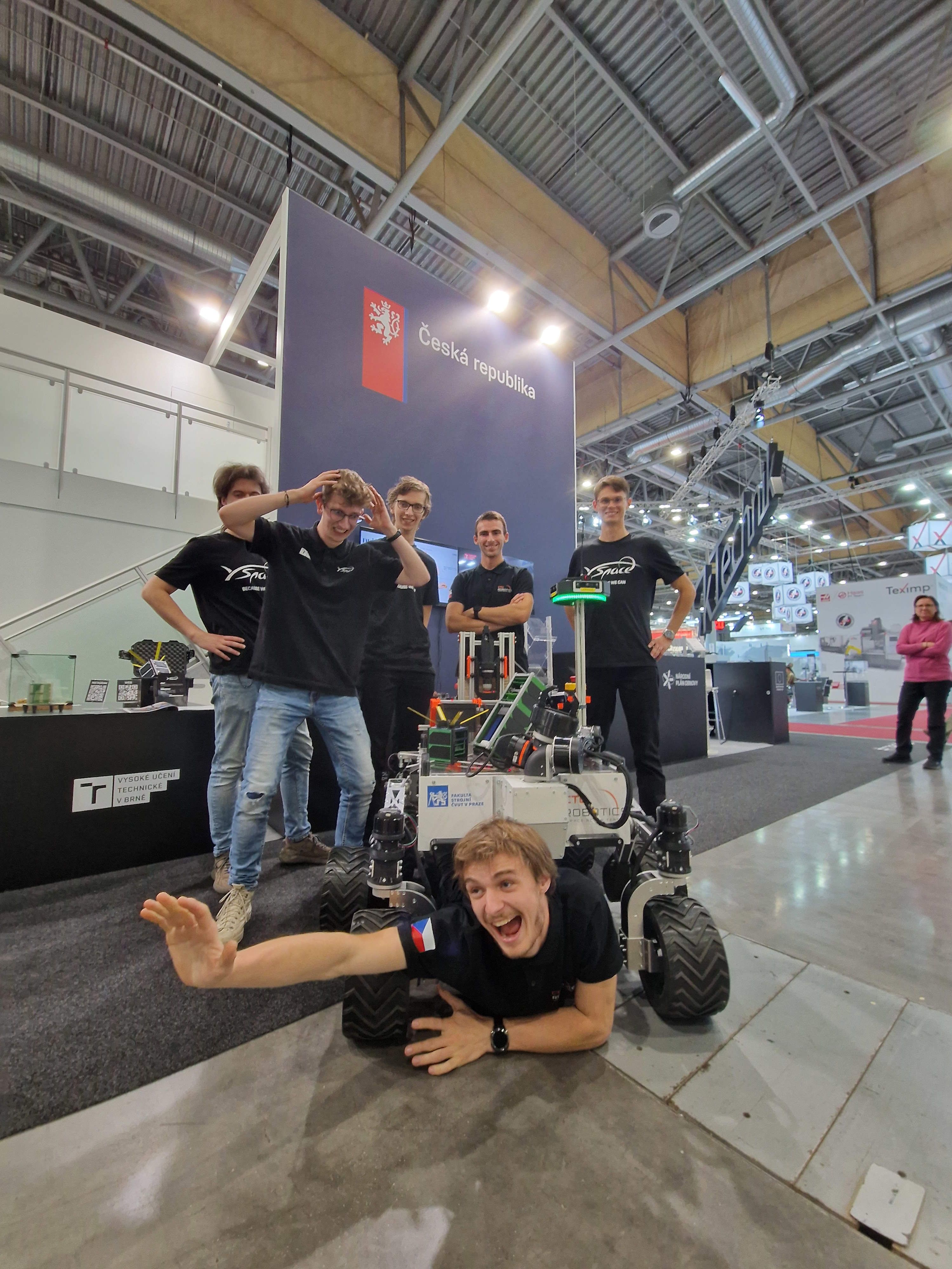 Past Event 1 Photo 3